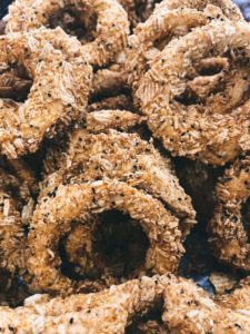 ΤΟ ΑΓΓΕΛΟΖΥΜΩΤΟ - ΑΣΤΕΡΙΟΥ ΣΠΥΡΙΔΩΝ